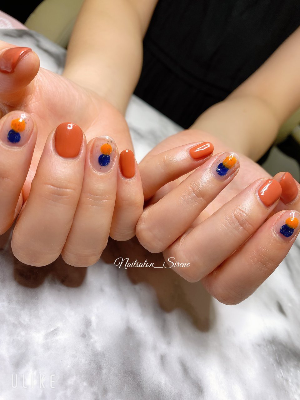 秋 ハンド ラメ ワンカラー ニュアンス Nailsalon Sireneのネイルデザイン No ネイルブック