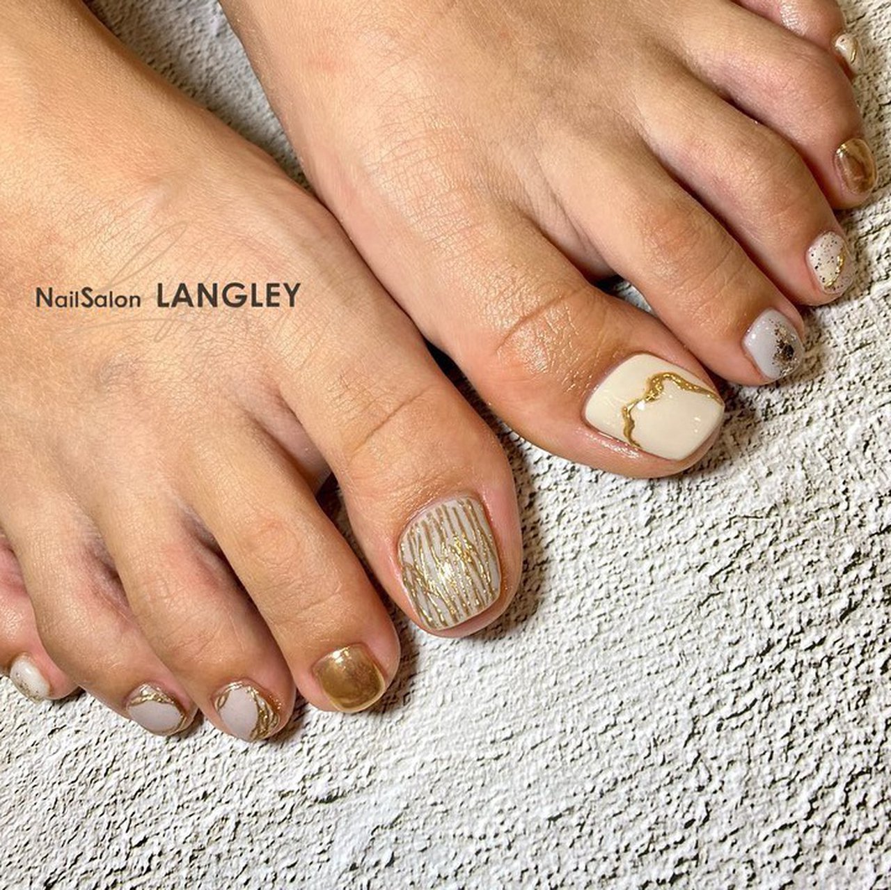 秋 オールシーズン 旅行 リゾート フット Nailsalon Langleyのネイルデザイン No ネイルブック