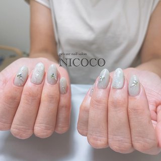 シルバーグリーンネイルのネイルデザイン ネイルブック