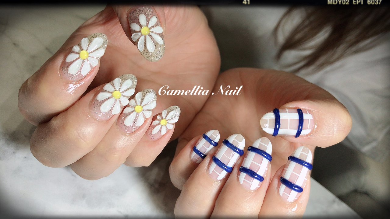 オールシーズン ハンド フラワー チェック 3d Camellia Nailのネイルデザイン No ネイルブック