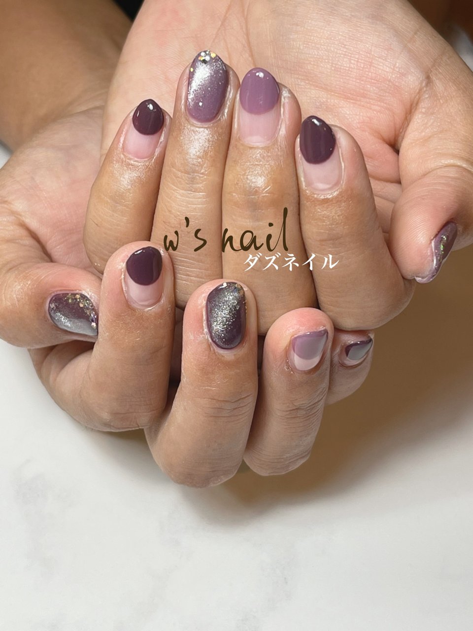 秋 ハンド 変形フレンチ マグネット ショート W S Nailダズネイルのネイルデザイン No ネイルブック