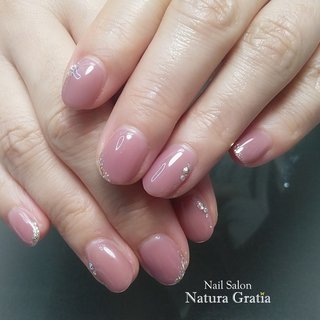 ネイルサロン ナチュラグラティア 上大岡のネイルサロン ネイルブック