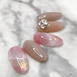 大理石 オーロラ ピンクのネイルデザイン ネイルブック