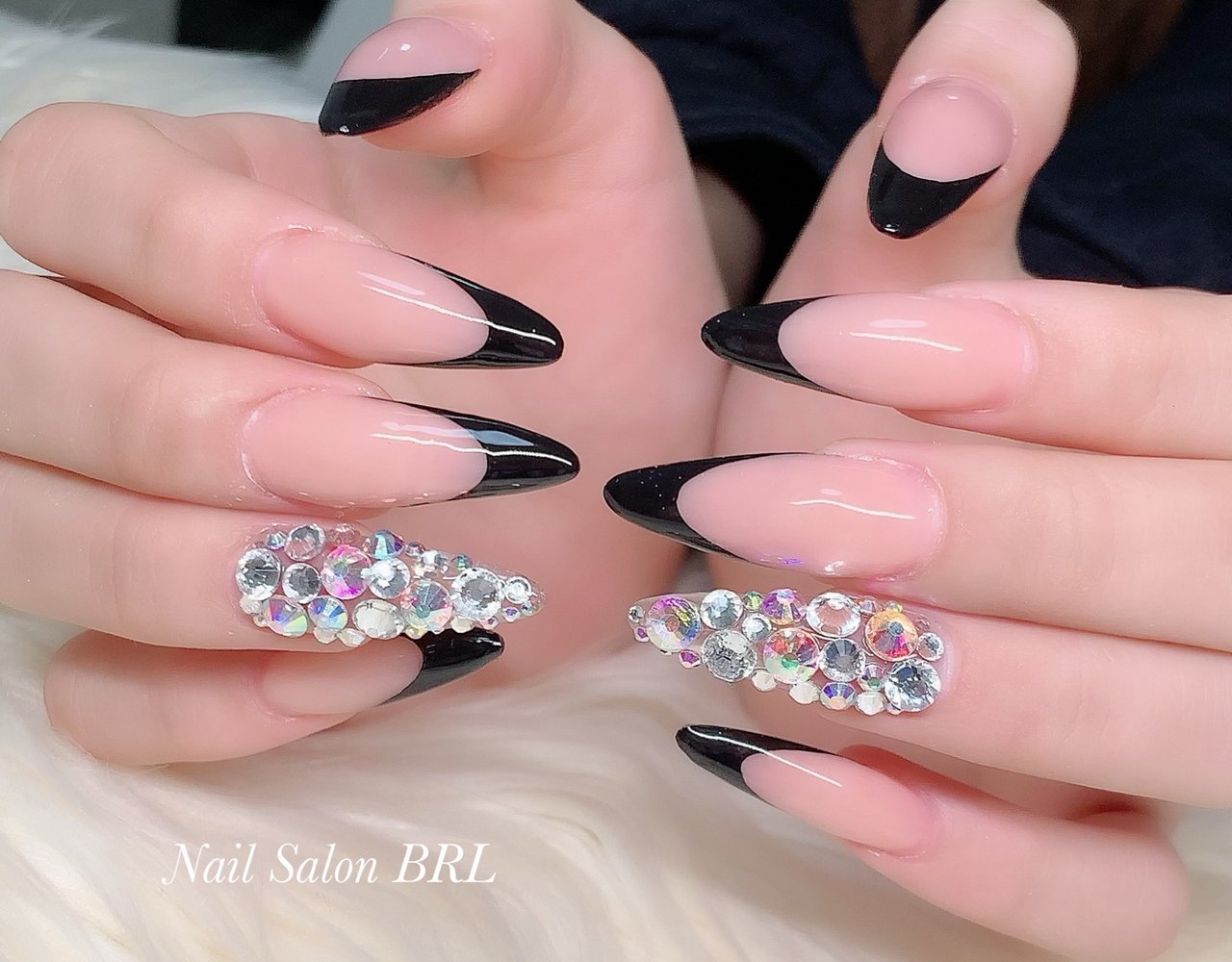 オールシーズン ブライダル パーティー デート ハンド Nail Salon Brl ネイルサロン ベリル のネイル デザイン No ネイルブック