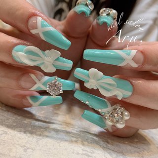 ティファニーリボンのネイルデザイン ネイルブック