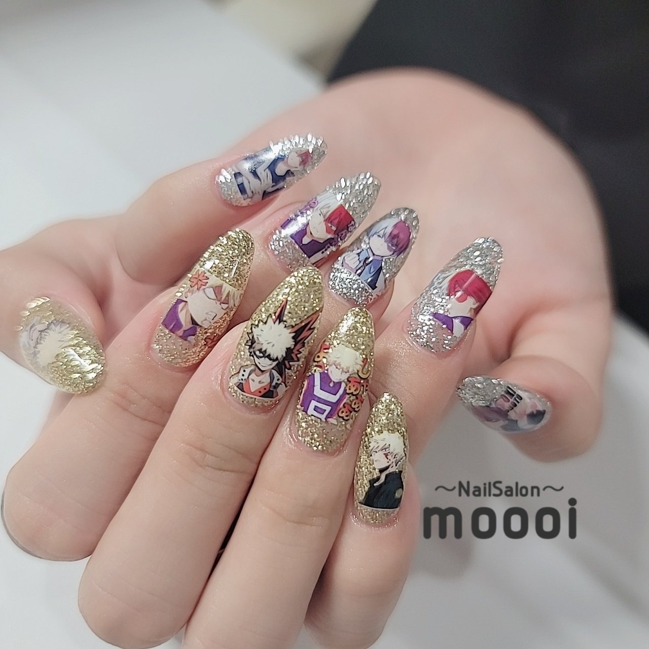 オールシーズン ライブ ハンド ラメ 痛ネイル Nailsalon Moooiのネイルデザイン No ネイルブック