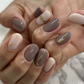 オフィス 職場 ゴールドラインのネイルデザイン ネイルブック