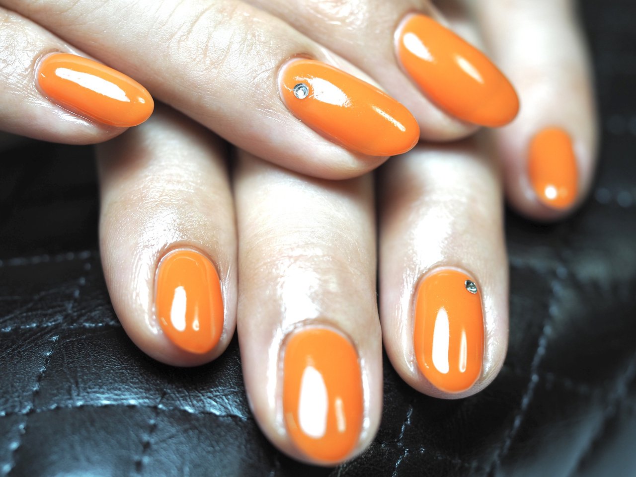 オールシーズン ハロウィン デート ハンド シンプル Nailsalon Mosのネイルデザイン No ネイルブック