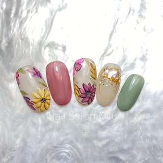 春 ピンク グリーンのネイルデザイン ネイルブック
