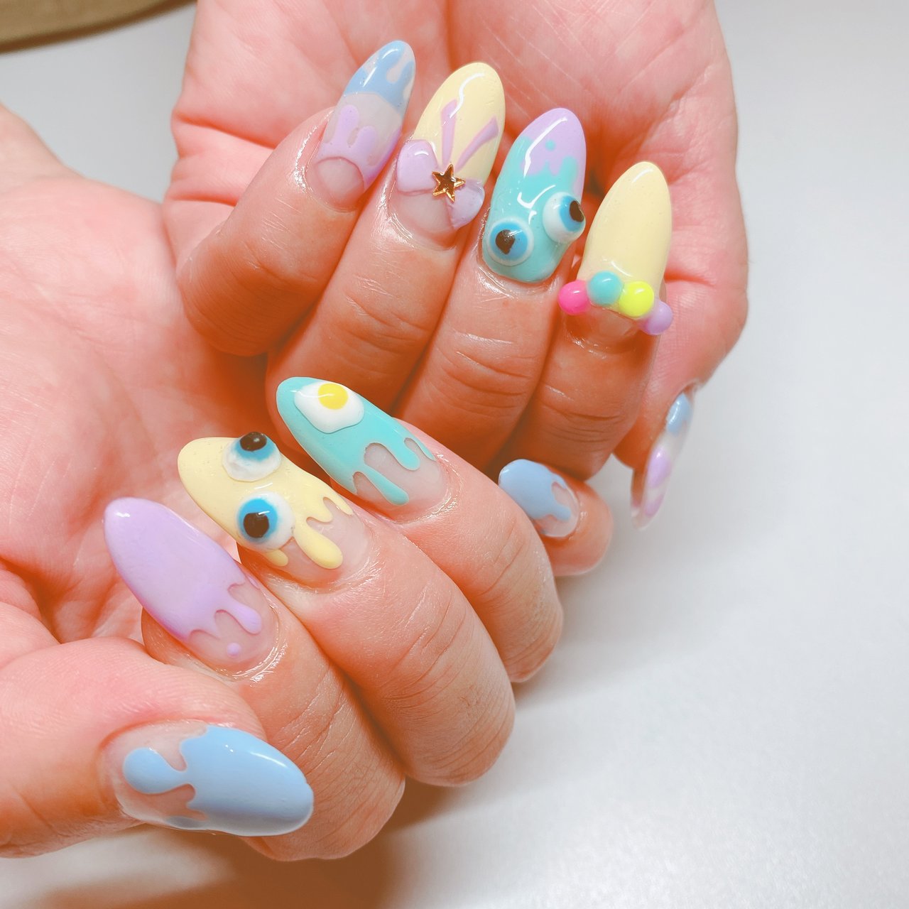 オールシーズン ハロウィン ハンド 変形フレンチ リボン Moreのネイルデザイン No ネイルブック