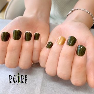 濃い緑のネイルデザイン ネイルブック