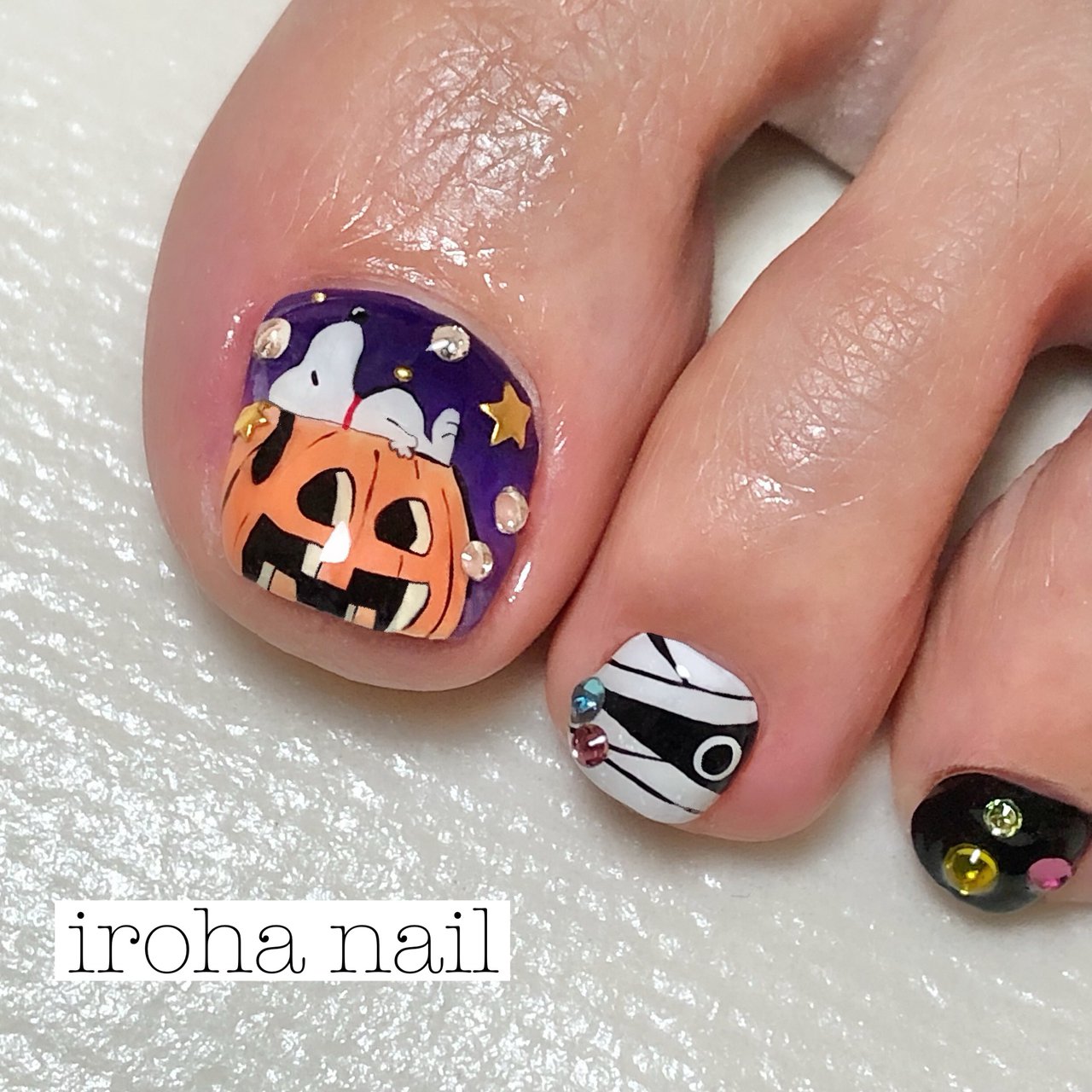 秋 冬 ハロウィン フット キャラクター Iroha Nail Neのネイルデザイン No ネイルブック