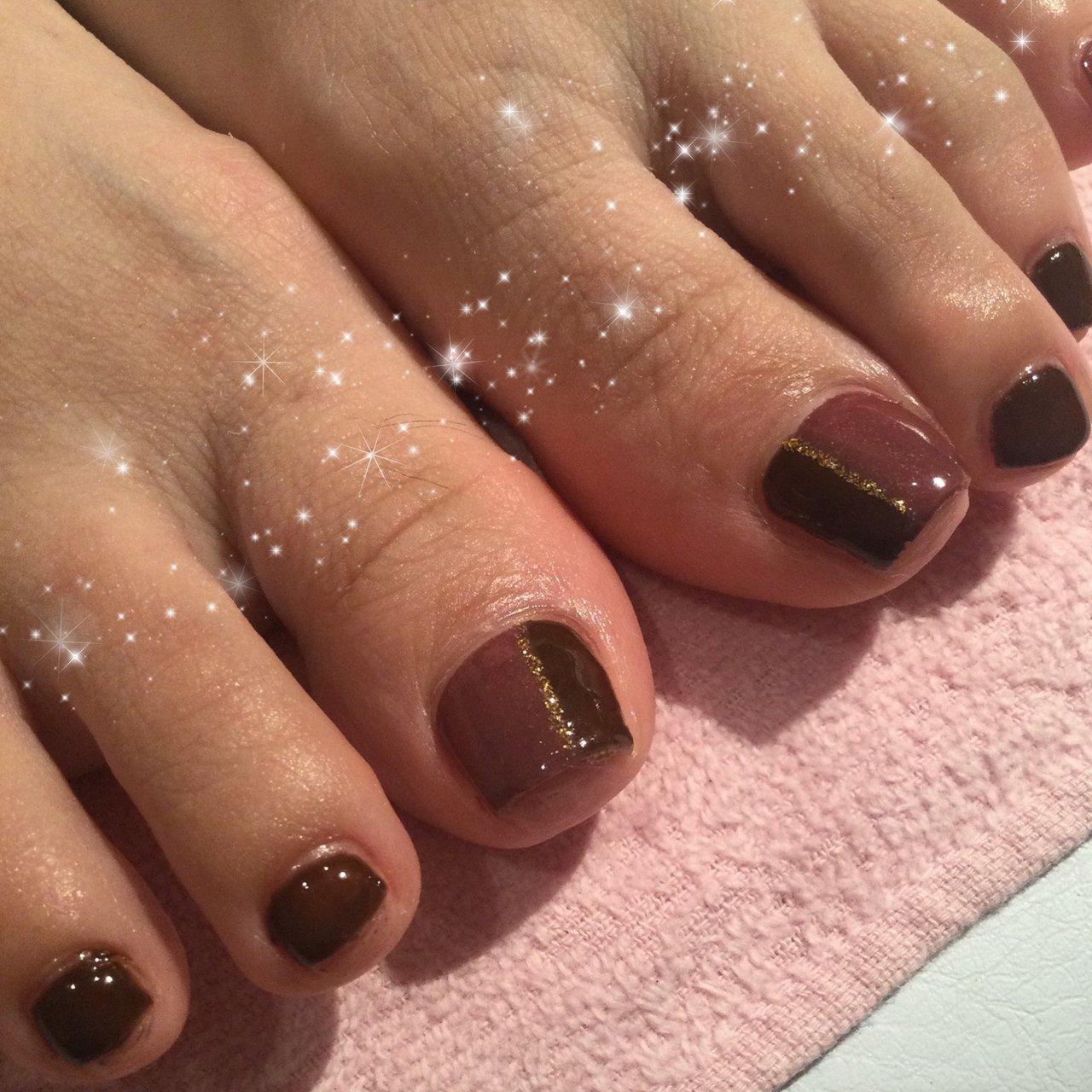 秋 冬 フット シンプル ラメ Nailclassyのネイルデザイン No ネイルブック