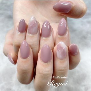 くすみ紫ネイルのネイルデザイン ネイルブック