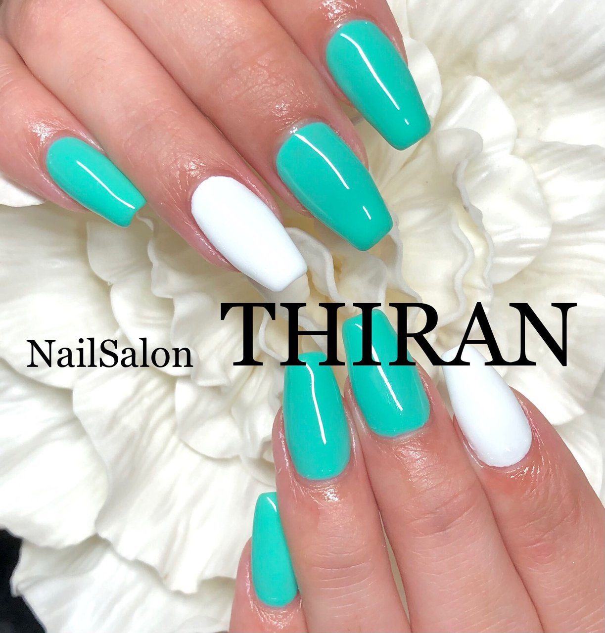 オールシーズン ハンド シンプル ミディアム ホワイト Nailsalon Thiranのネイルデザイン No ネイルブック