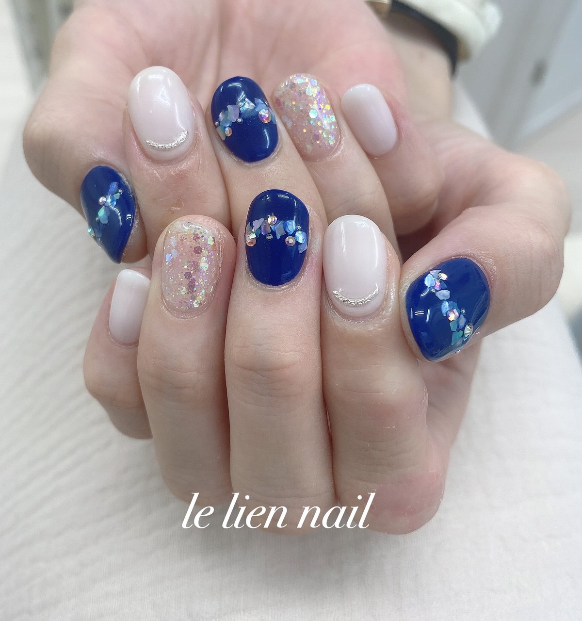 夏 ハンド ミディアム ネイビー ジェルネイル Le Lien Nailのネイルデザイン No ネイルブック