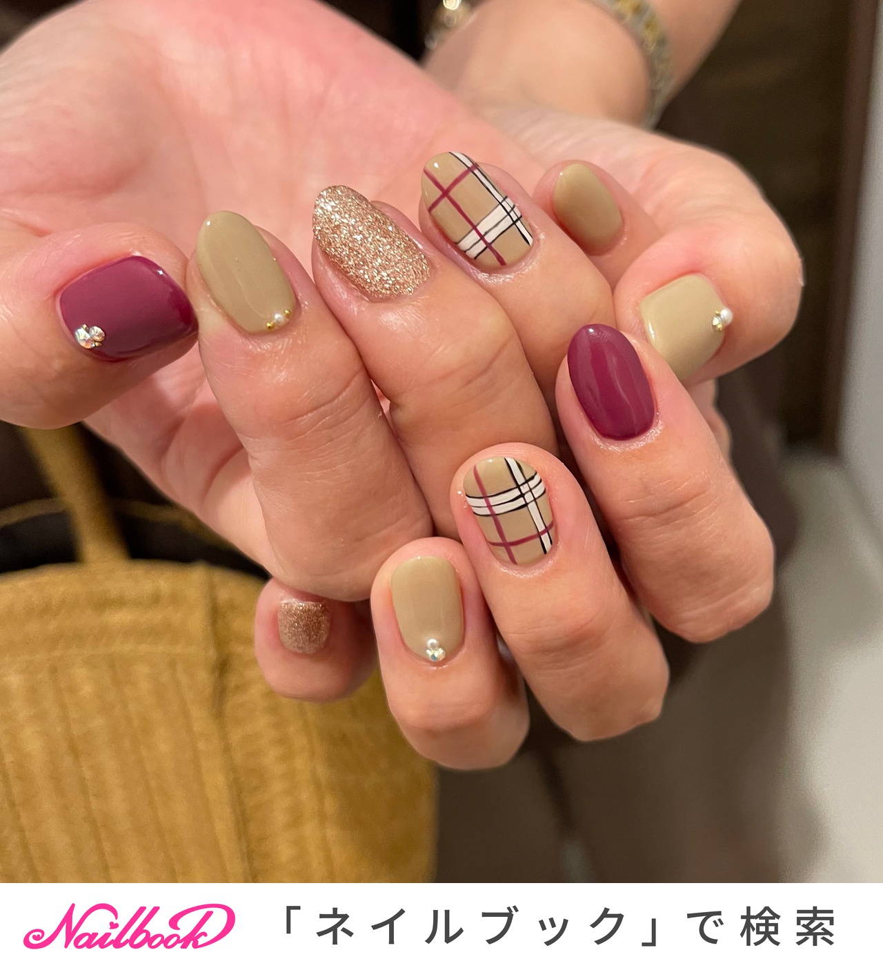 バーバリーチェックのネイルデザイン ネイルブック