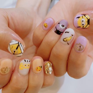 ミニオンネイルのネイルデザイン ネイルブック