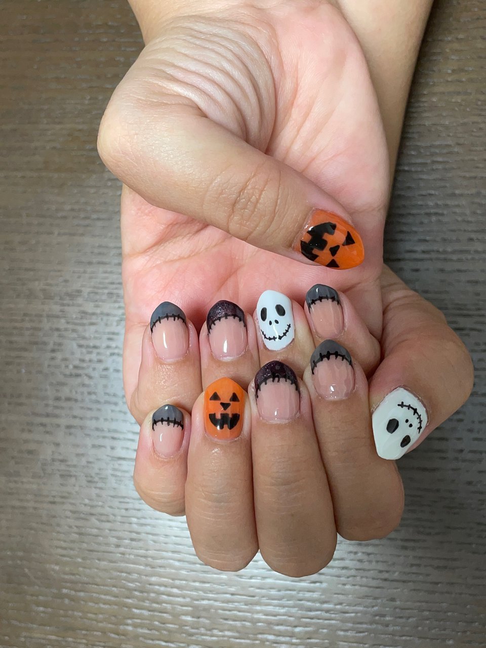 秋 ハロウィン ハンド フレンチ ワンカラー White Creed Nailのネイルデザイン No ネイルブック