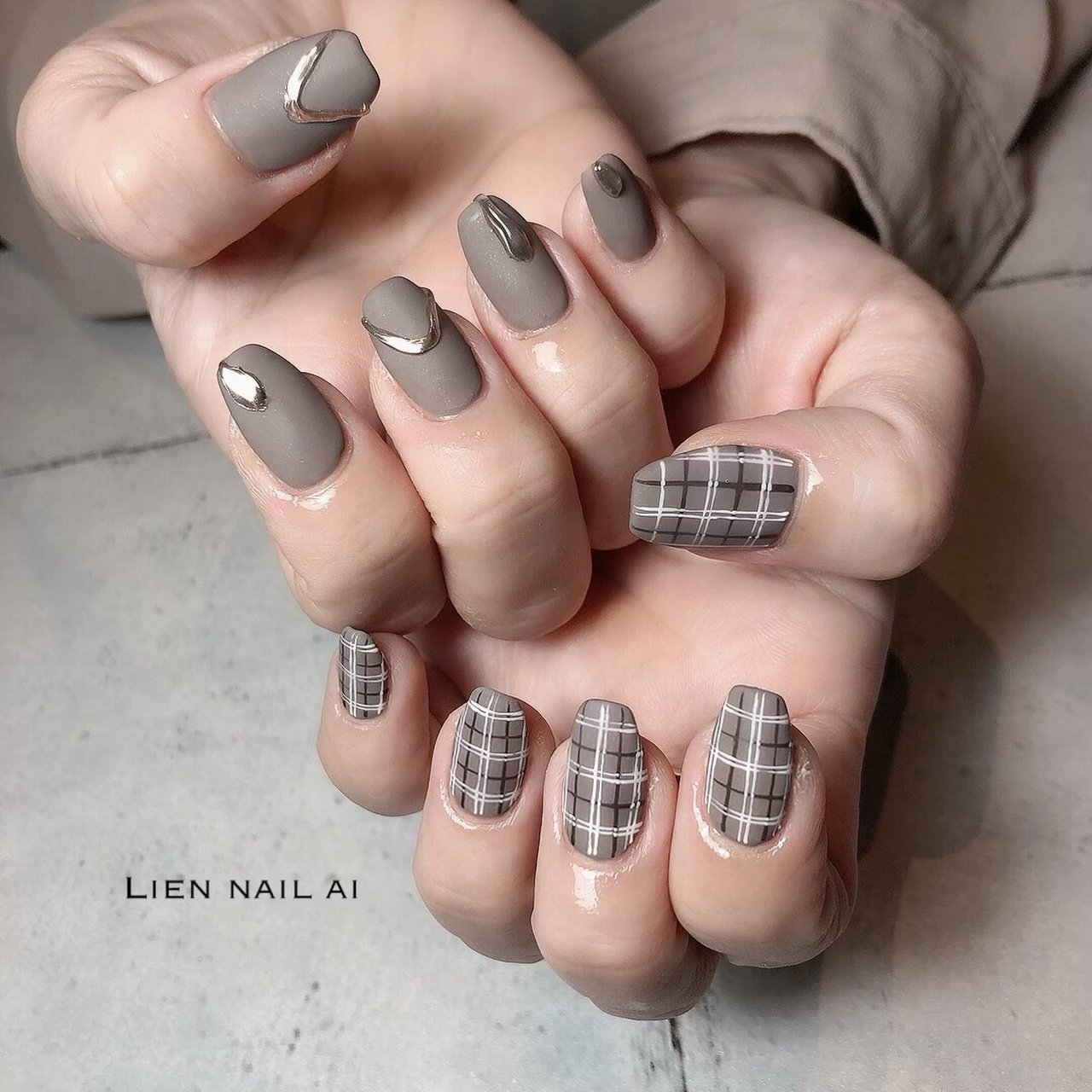 秋 ハンド チェック ニュアンス マット I のネイルデザイン No ネイルブック