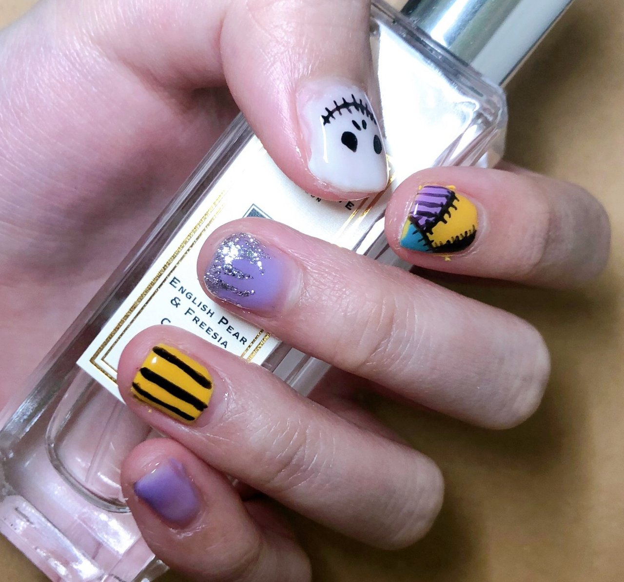 秋 ハロウィン 痛ネイル キャラクター ホワイト なな子のネイルデザイン No ネイルブック