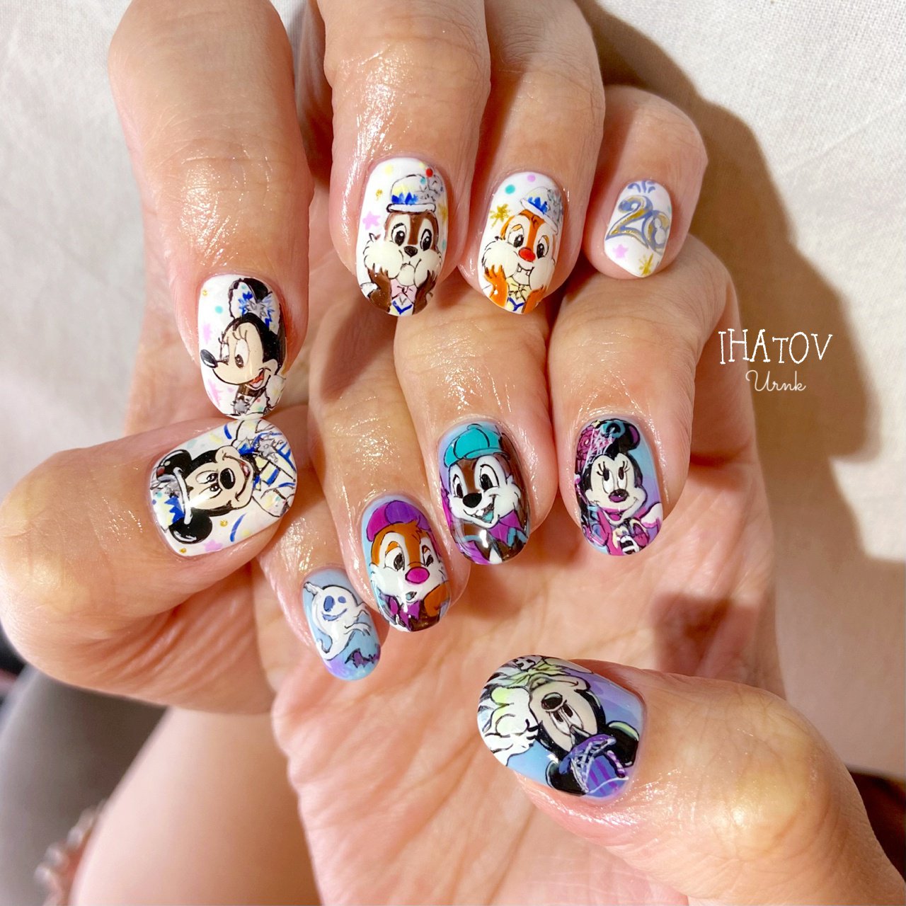 秋 旅行 ハロウィン ハンド 痛ネイル Ihatov Nailarts のネイルデザイン No ネイルブック