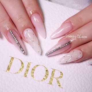 人気順｜#diorのネイルデザイン｜ネイルブック