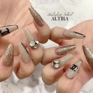 Nail Eyelashsalon Altira 福岡 博多のネイルサロン ネイルブック