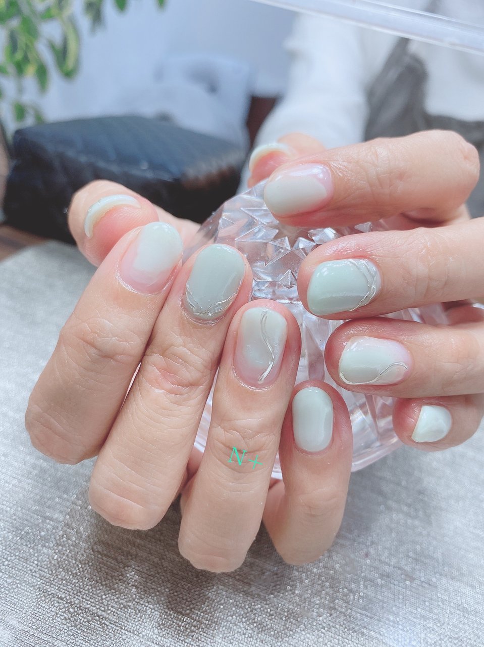 旅行 クリスマス 女子会 ハンド シンプル N エヌプラス Nail Salonのネイルデザイン No ネイルブック