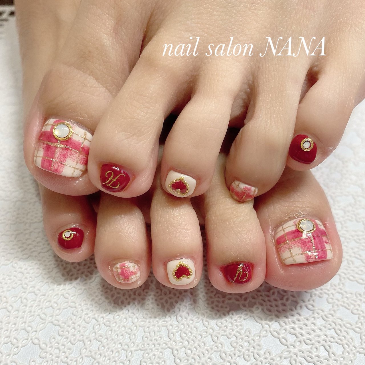 秋 冬 フット ワンカラー チェック Nail Salon Nanaのネイルデザイン No ネイルブック