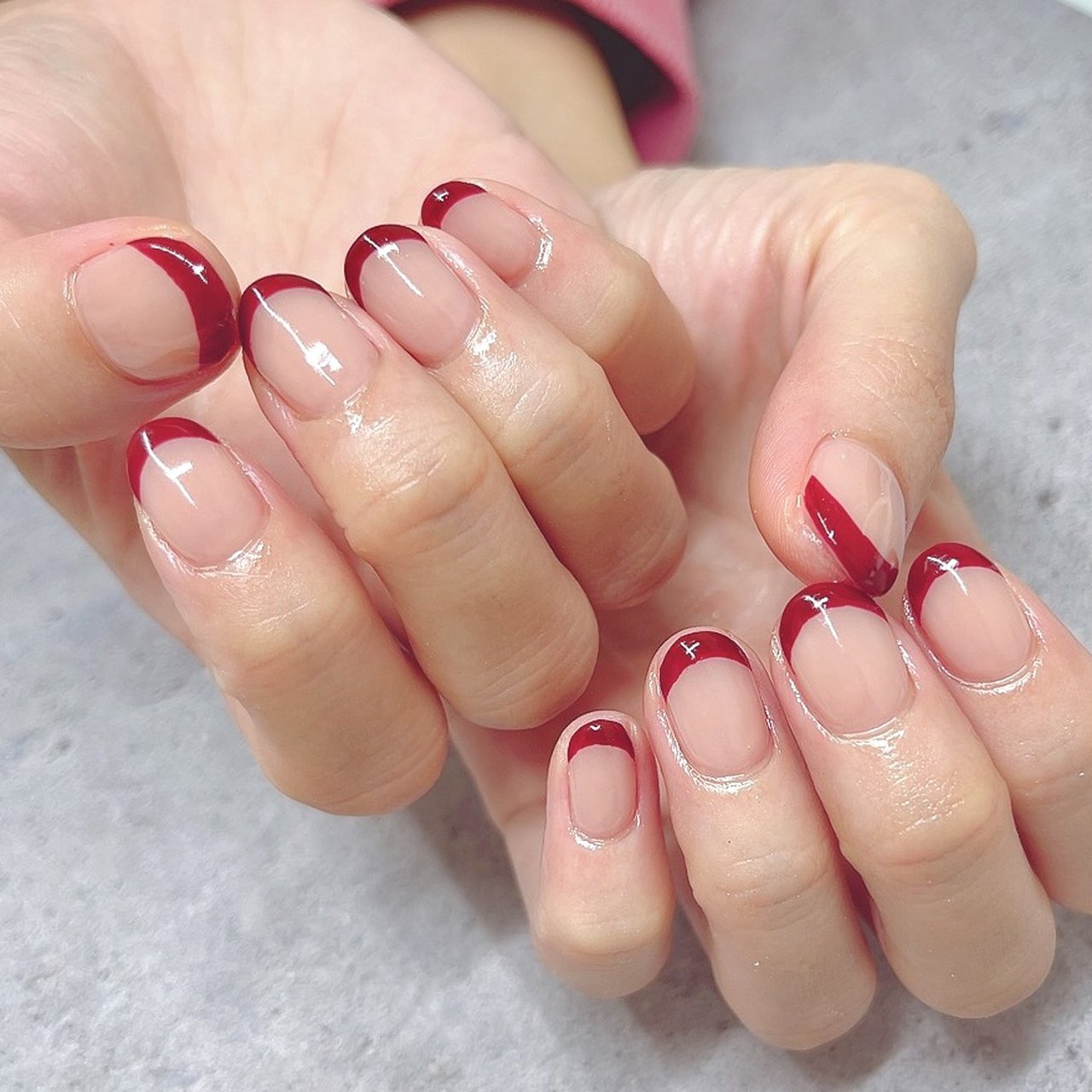 ベージュ レッド Crystal R Nail Salon のネイルデザイン No ネイルブック