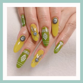 グリーン 緑 黄色のネイルデザイン 2ページ目 ネイルブック