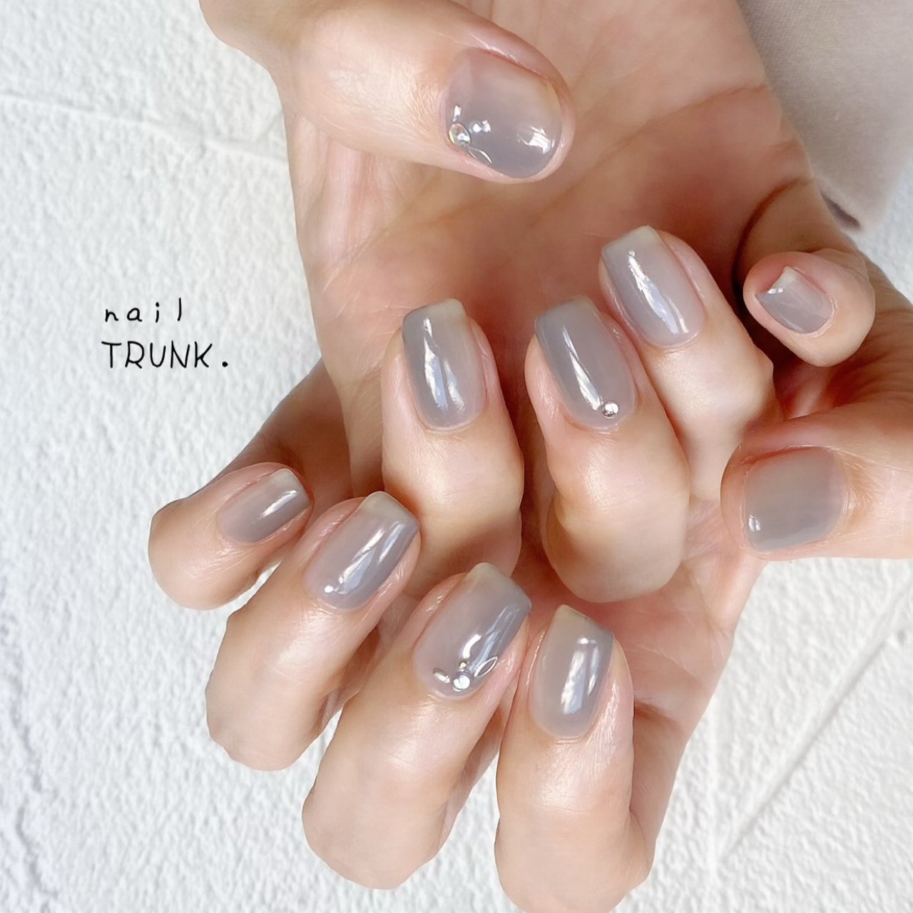 秋 ハンド シンプル グラデーション グレージュ Nail Trunkのネイルデザイン No ネイルブック