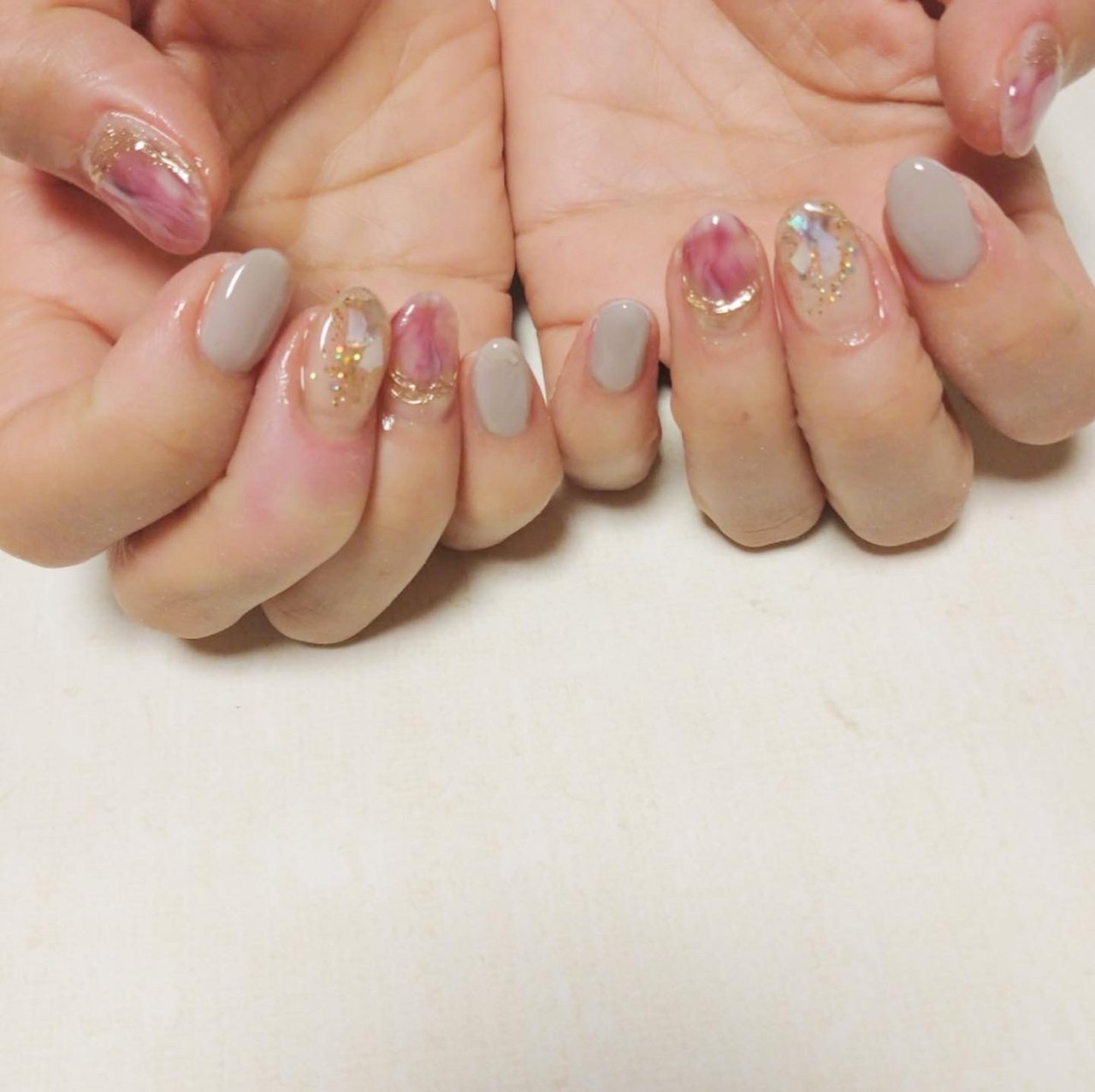 オールシーズン/ハンド/シェル/ニュアンス/マーブル - プライベートサロンrepos.nailのネイルデザイン[No.6781132]｜ネイルブック