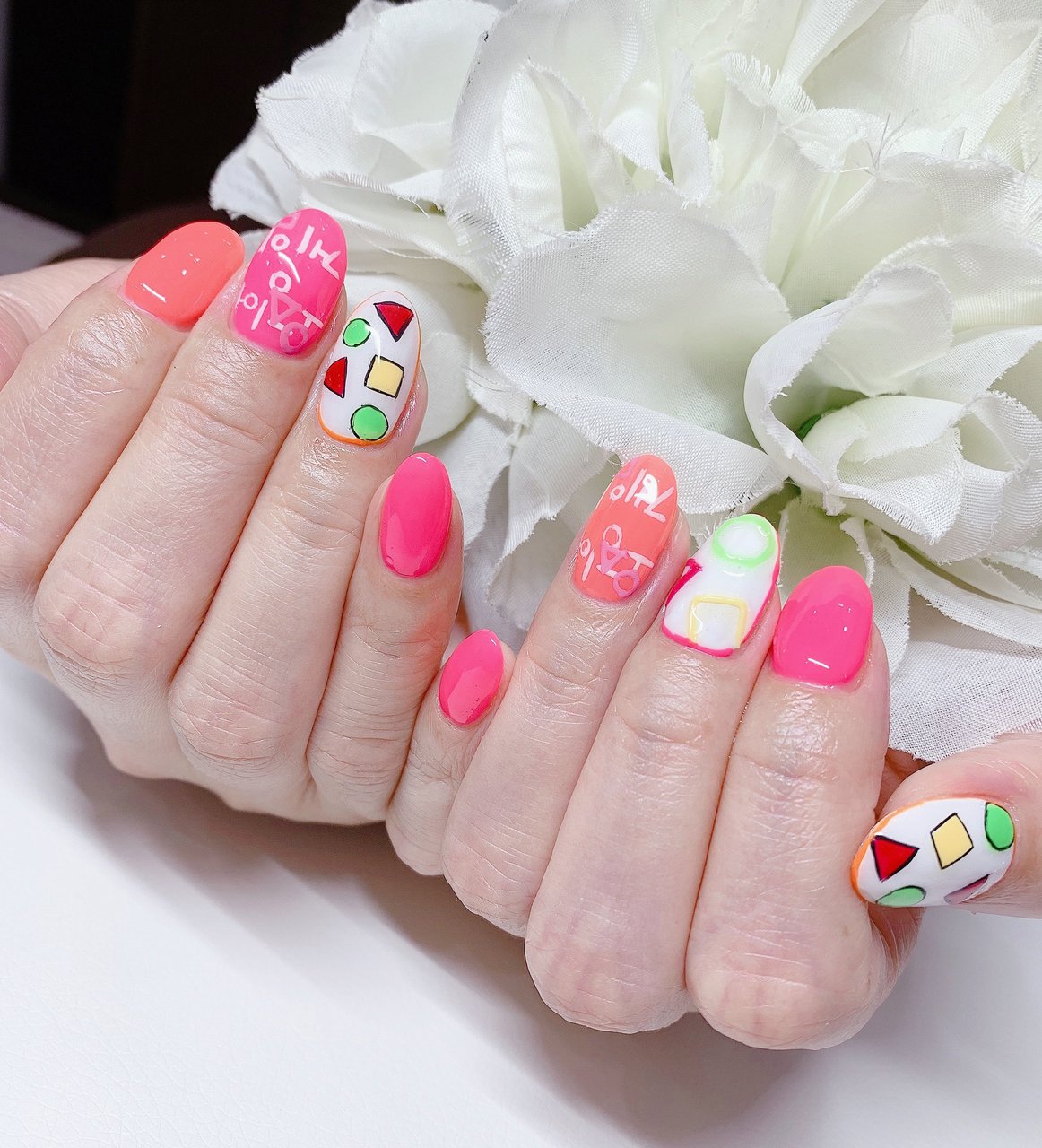 ハンド ワンカラー 痛ネイル キャラクター ミディアム あめちゃんのネイルデザイン No ネイルブック