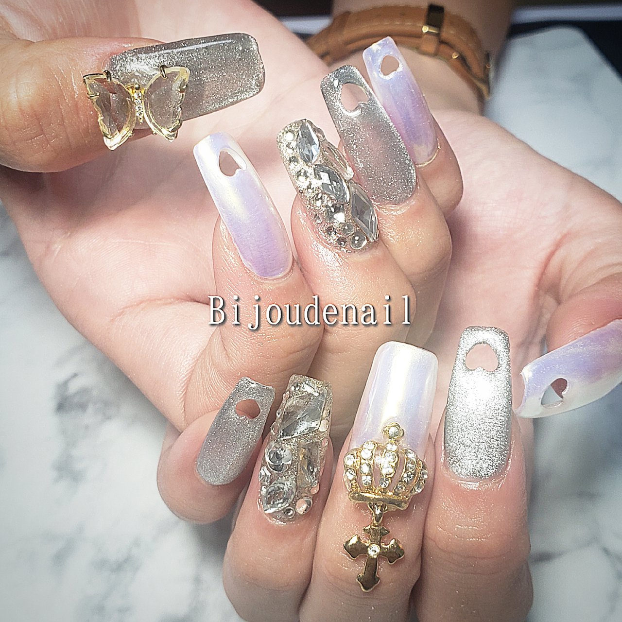 春 夏 冬 オールシーズン ハンド Bijoude Nail ビジュードネイル のネイルデザイン No ネイルブック