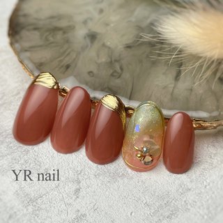 Hand定額アートサンプル .
紅掛
design by
#@citron.nail 
#@citron.os2 

#プライベートサロン#YRnail#池袋#東池袋#池袋ネイルサロン#池袋ネイル#定額ネイル#定額ネイルデザイン#定額アート#handnail#nail#nails#nailist#ハンドネイル#ネイル#ジェルネイル#紅掛#秋冬ネイル#ミラーネイル#大人可愛いネイル#おしゃれ#女子力 #秋 #冬 #デート #女子会 #ハンド #グラデーション #ミラー #ミディアム #ブラウン #ゴールド #ジェルネイル #ネイルチップ #YRnail #ネイルブック