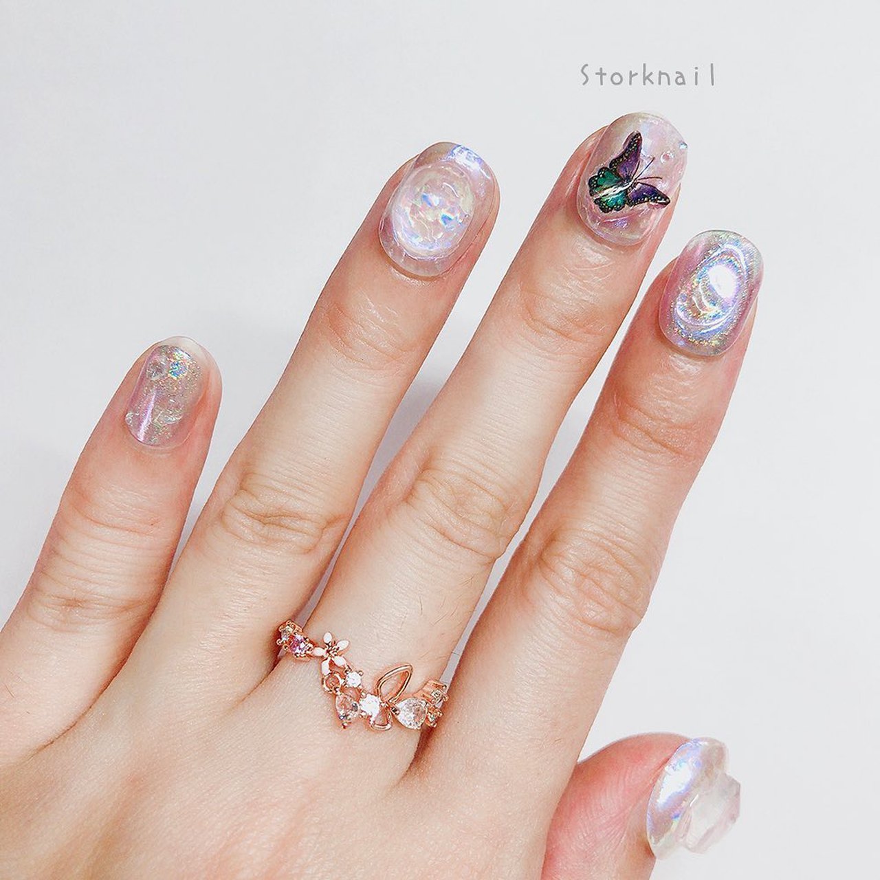 冬 オールシーズン ハンド グラデーション ビジュー ネイルチップ販売 Storknailのネイルデザイン No ネイルブック