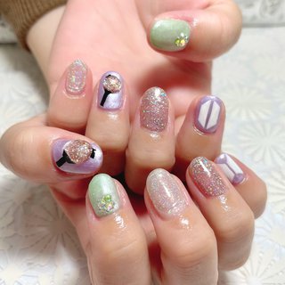 アミボムのネイルデザイン｜ネイルブック