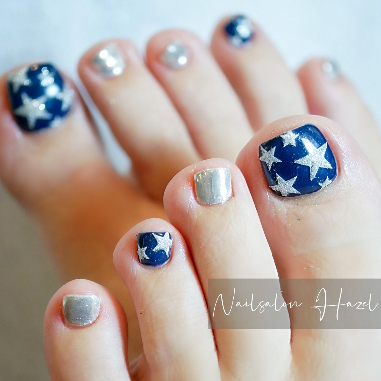 オールシーズン フット 星 ネイビー シルバー Nailsalon Hazelのネイルデザイン No ネイルブック