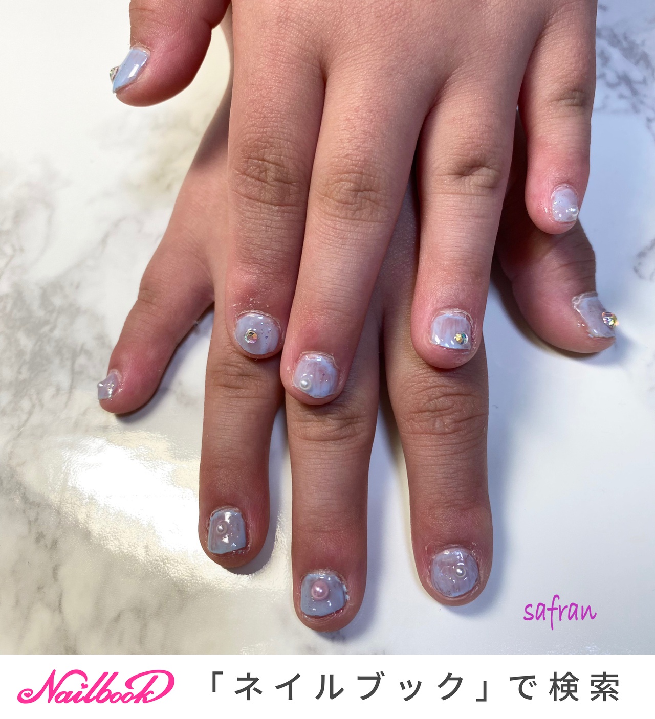 温度で色が変わるネイルのネイルデザイン ネイルブック