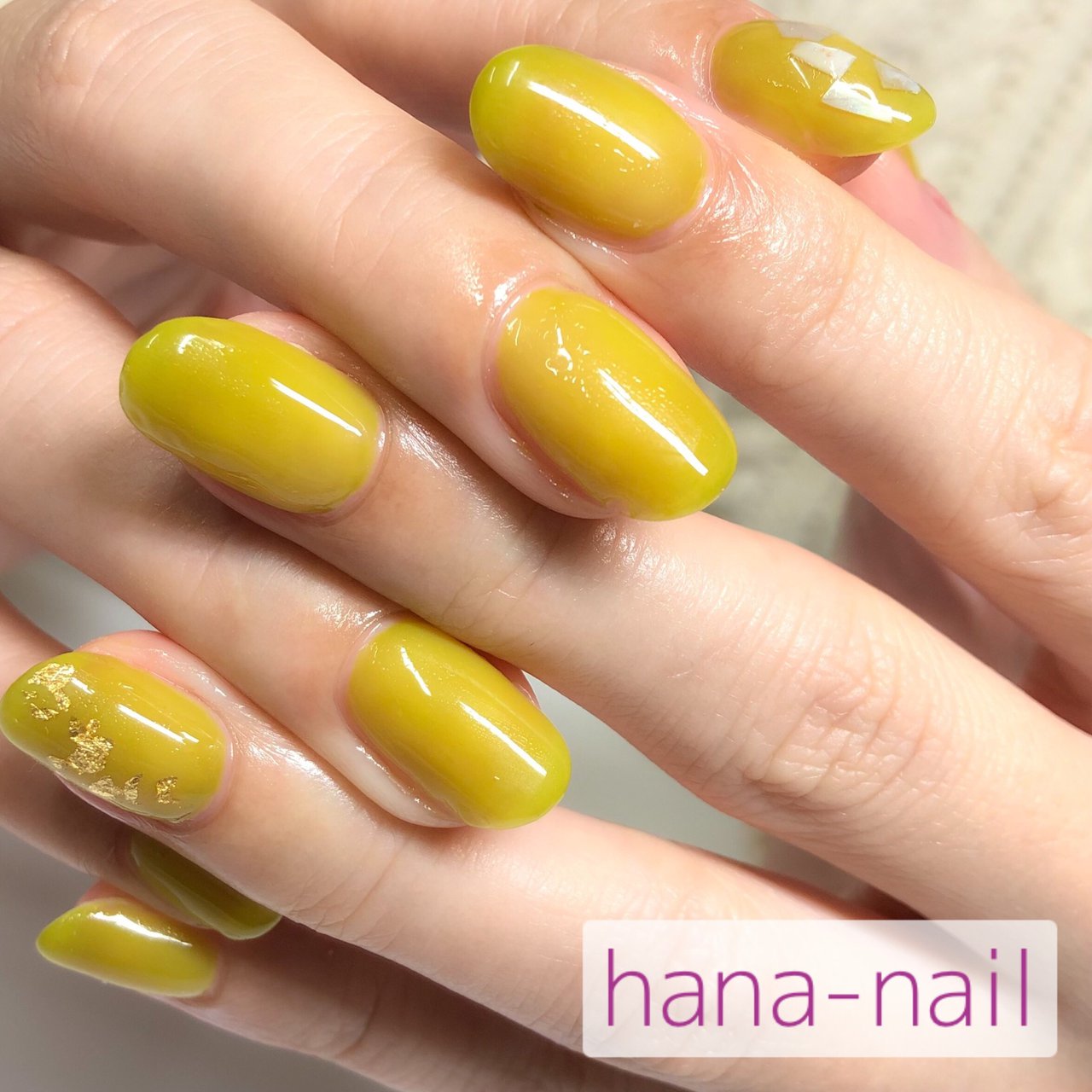 秋 ハンド シンプル ホログラム ミディアム Kaoru Hana Nail ハナネイルのネイルデザイン No ネイルブック