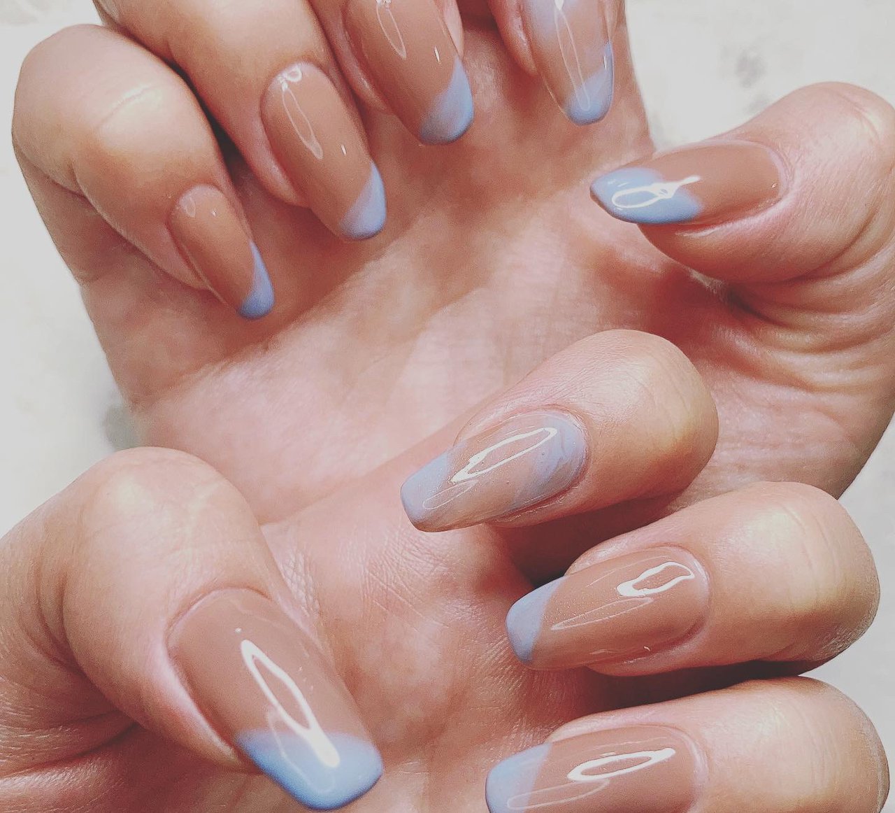 秋 冬 ハンド 変形フレンチ ミディアム Haru Nail12のネイルデザイン No ネイルブック