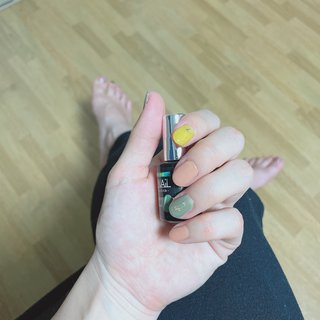 21年 新着順 セルフネイル 100均ネイルのネイルデザイン ネイルブック