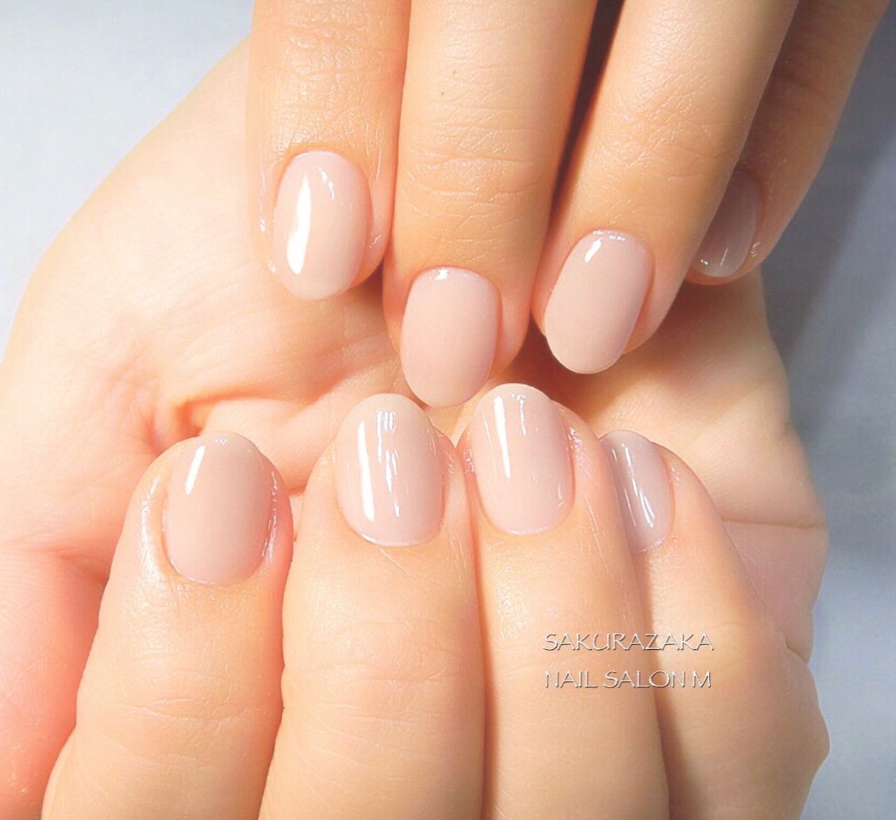 オールシーズン オフィス ハンド ワンカラー ショート 桜坂ネイルサロンmのネイルデザイン No ネイルブック