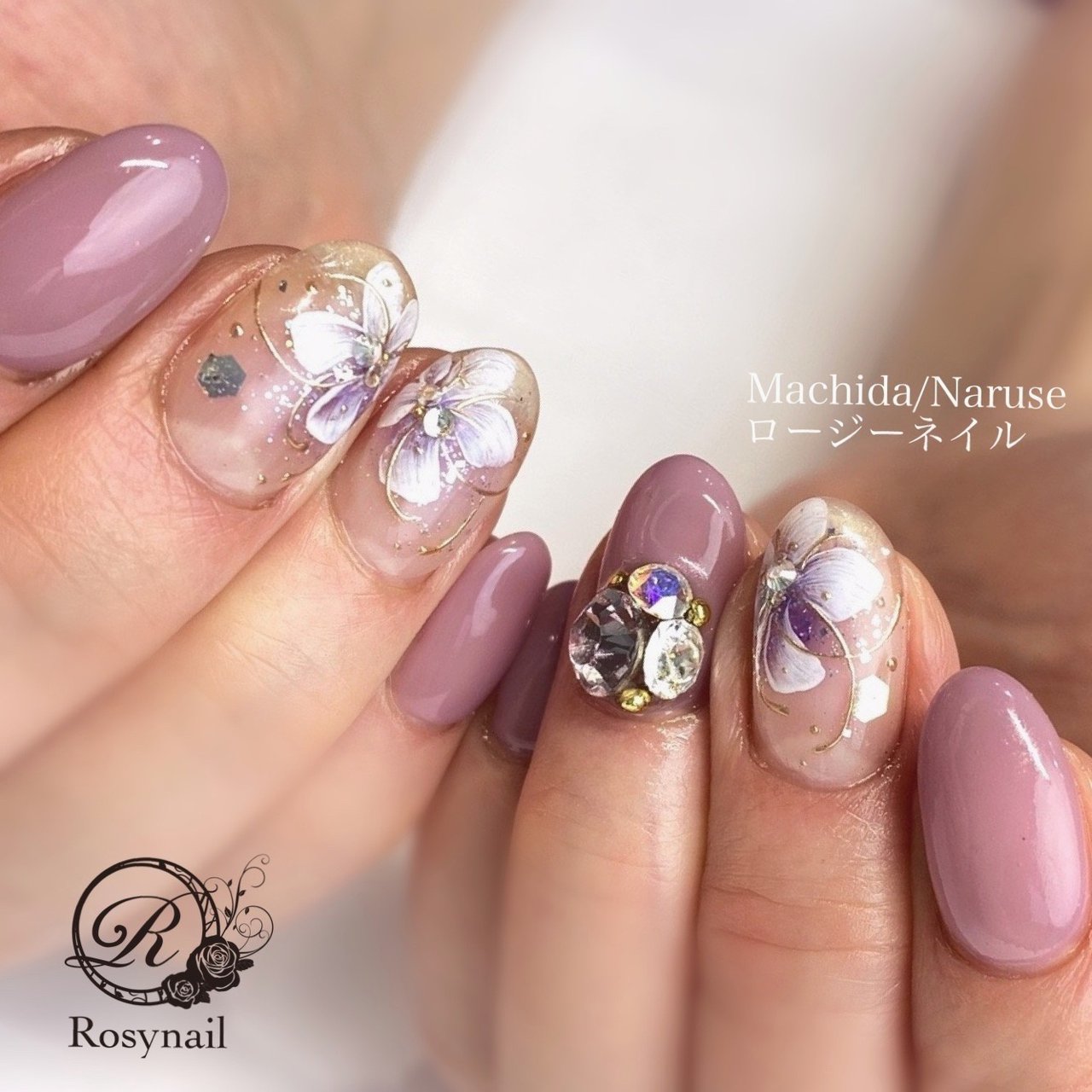 オールシーズン ハンド ビジュー ワンカラー フラワー 町田 成瀬ネイルサロン ロージーネイルのネイルデザイン No ネイルブック