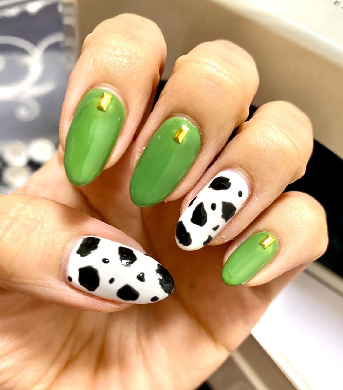 秋 冬 ハンド ワンカラー アニマル柄 はたんのネイルデザイン No ネイルブック