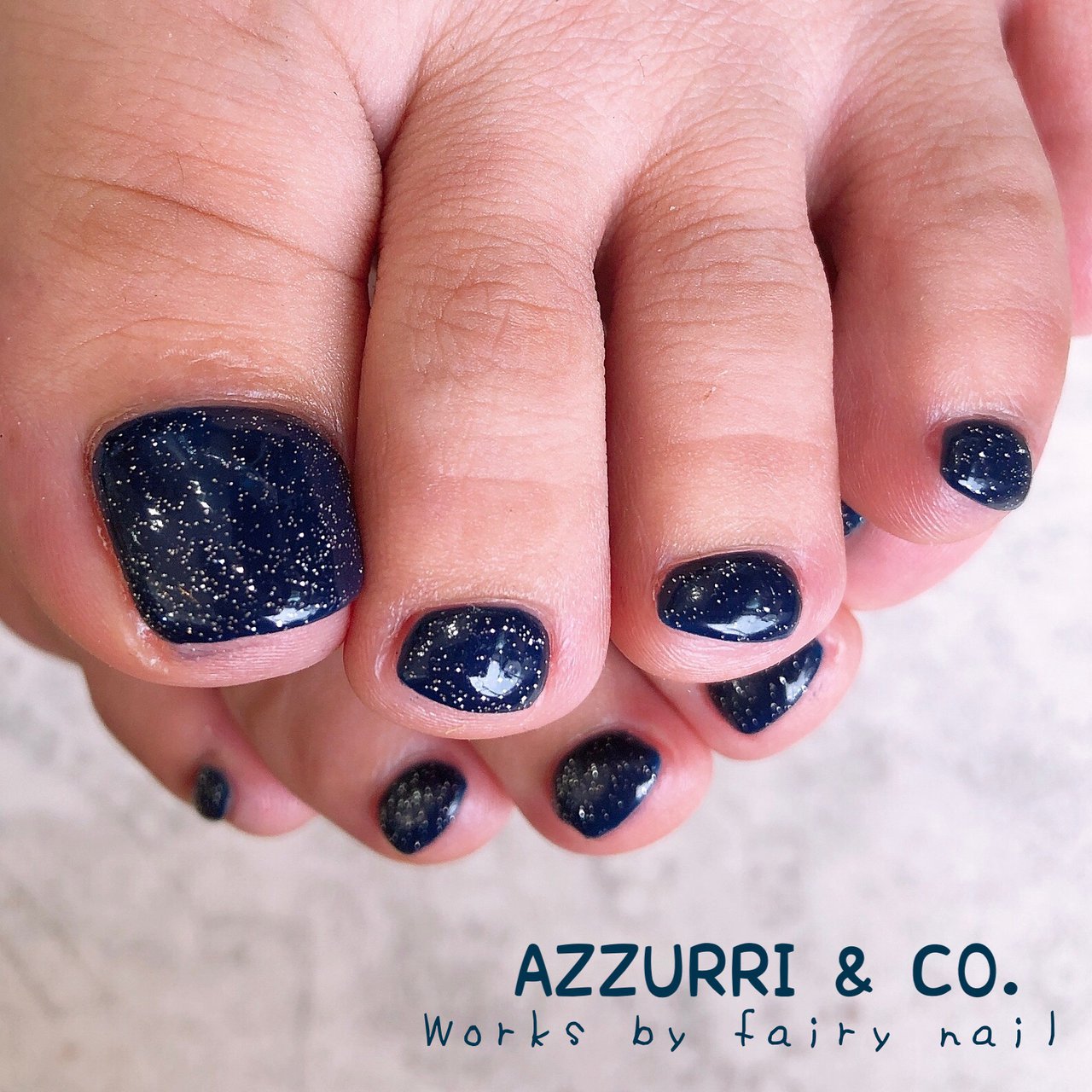 秋 冬 オールシーズン フット ラメ Ionaのネイルデザイン No ネイルブック