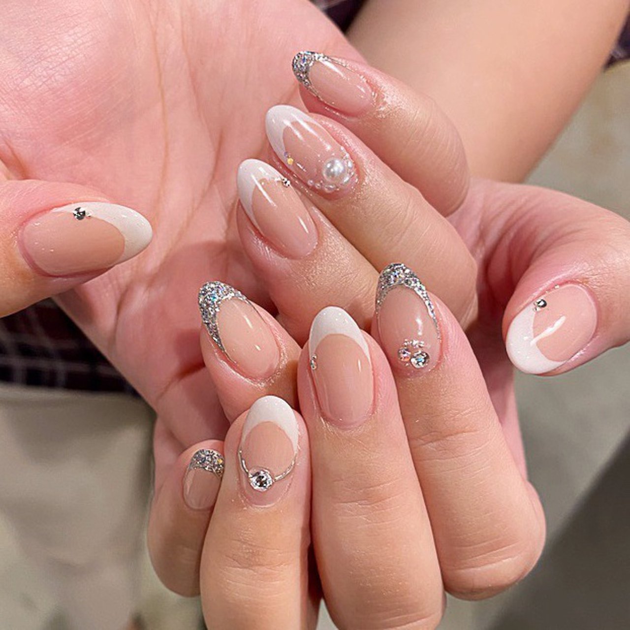 オールシーズン ブライダル パーティー ハンド シンプル Mami Nail Salon Fika のネイルデザイン No ネイルブック