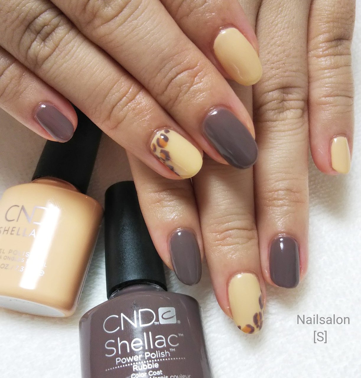 秋 冬 オールシーズン ハンド シンプル シェラックネイル専門店 S のネイルデザイン No ネイルブック